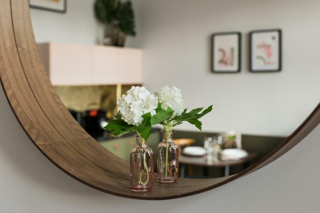 Aparthotel Nowy Swiat 28 ワルシャワ エクステリア 写真